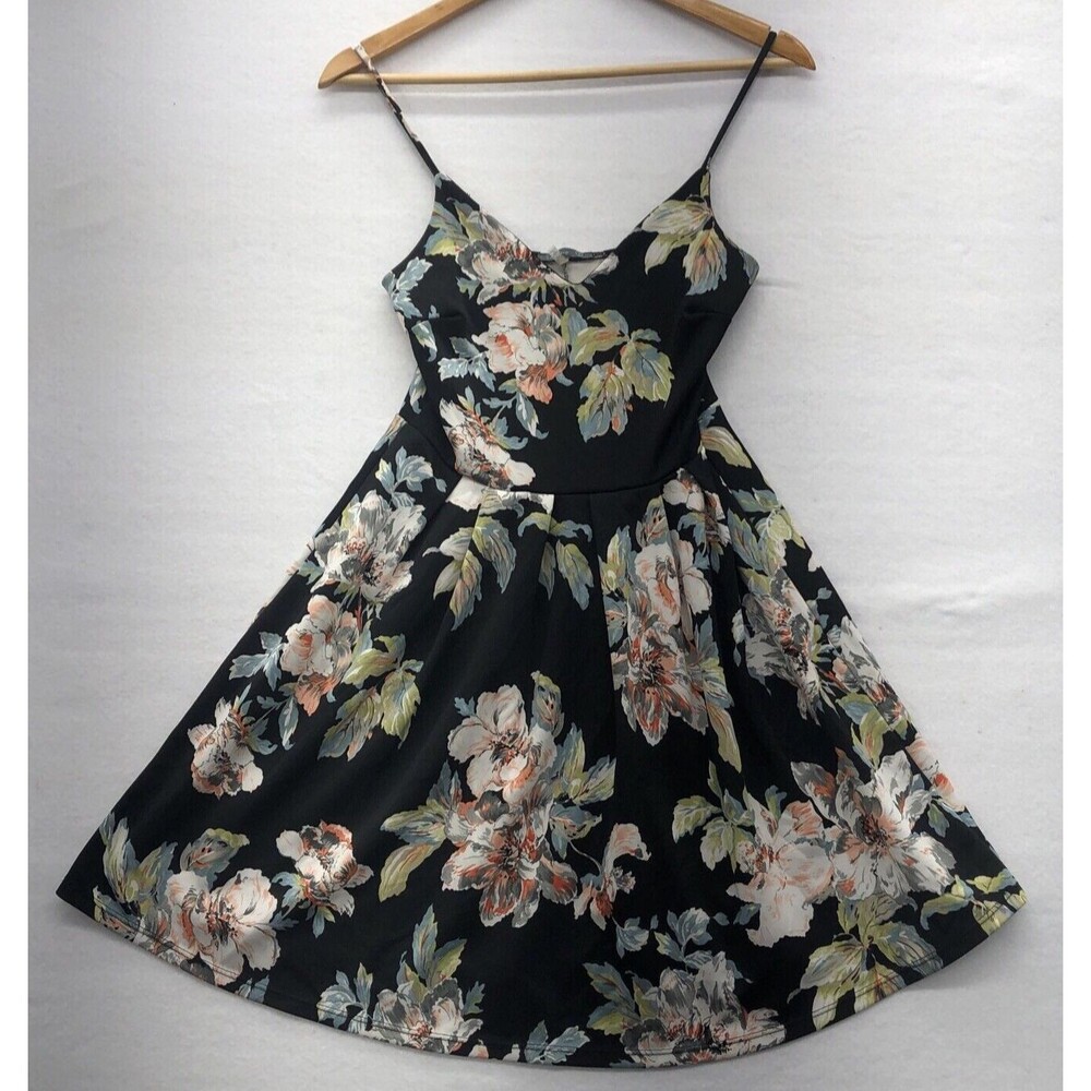 SOPRANO Women's Dress Size S Black Floral Spaghetti Strap V-Neck Flare